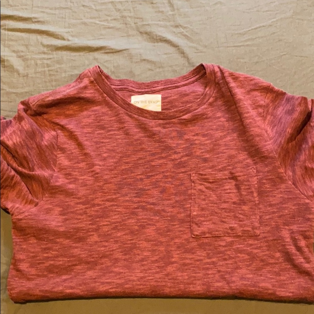 T-shirt - Picture 2 of 3